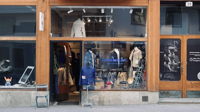 L'Usine Bleue interior 3