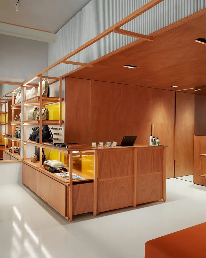 A.P.C. interior 2