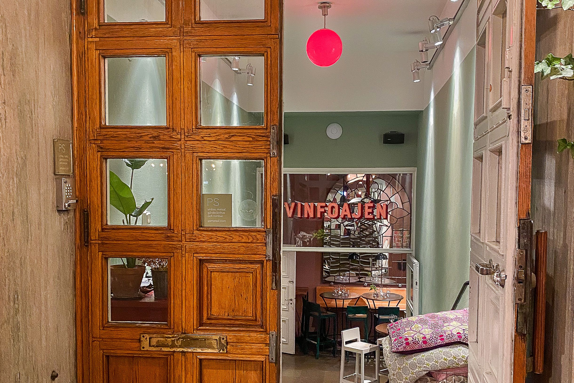 PS Matsal interior 3